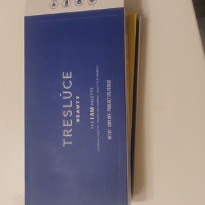 Tresluce Beauty BNIB Vivid 18 Eyeshadow Matte & Shimmer I Am Shadow Palette